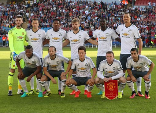 职业生涯初 职业生涯初